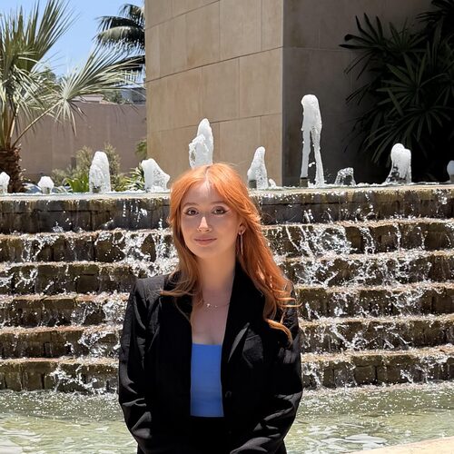 Paulina, Leader